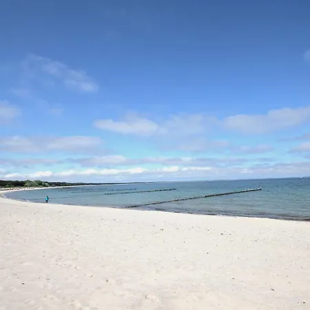 Bolte 18 Strandnah Und Mit Terrasse Glowe